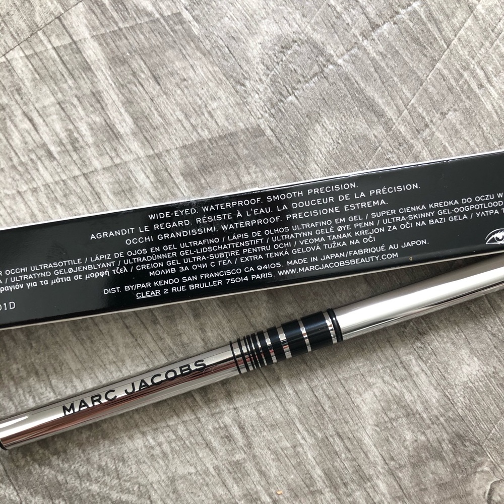Marc Jacobs Fineliner black eyeliner